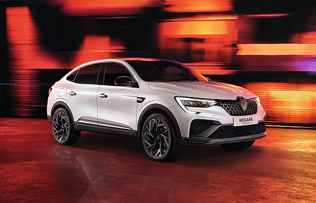 Odvezite Megane Conquest full hybrid E-Tech 145